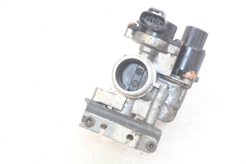 photo de INJECTION YAMAHA XMAX X-MAX 125 (2006 - 2009) - Autre angle de vue