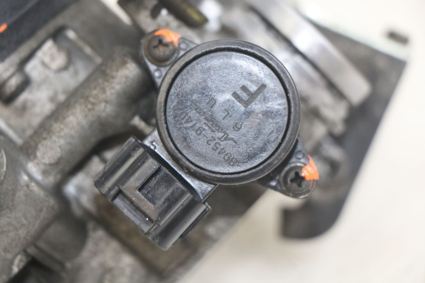 photo de INJECTION YAMAHA X-MAX XMAX 250 (2006 - 2009) - Autre angle de vue