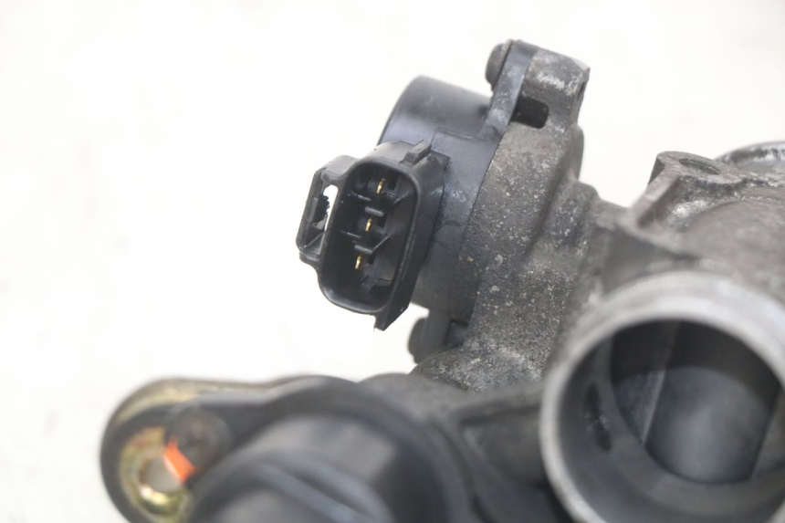 photo de INJECTION YAMAHA X-MAX XMAX 250 (2006 - 2009) - Points de fixation