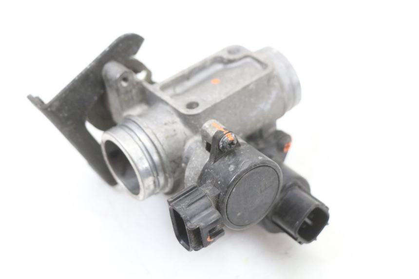 photo de INJECTION YAMAHA X-MAX XMAX 125 (2010 - 2013) - Autre angle de vue