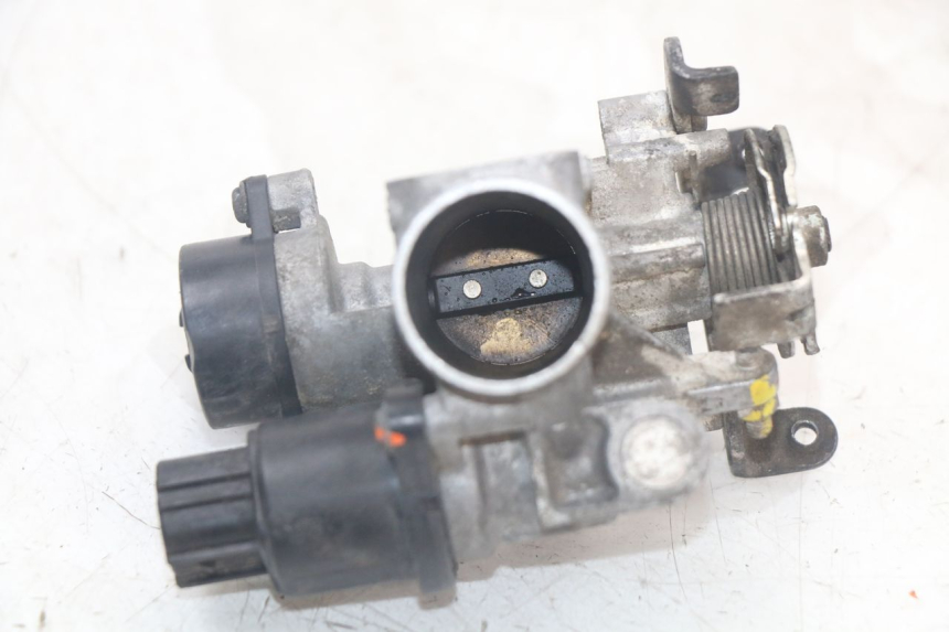 photo de INJECTION YAMAHA XMAX X-MAX 125 (2006 - 2009) - Gros plan technique