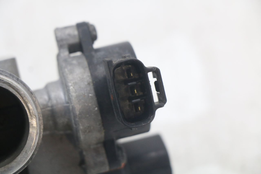 photo de INJECTION YAMAHA XMAX X-MAX 125 (2006 - 2009) - Points de fixation