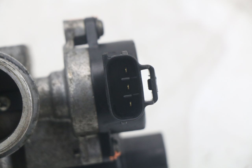 photo de INJECTION YAMAHA XMAX X-MAX 125 (2006 - 2009) - Autre angle de vue