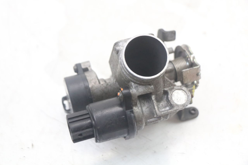 photo de INJECTION YAMAHA XMAX X-MAX 125 (2006 - 2009) - Vue d’ensemble