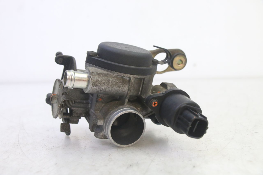 photo de INJECTION YAMAHA X-MAX XMAX 250 (2006 - 2009) - Autre angle de vue