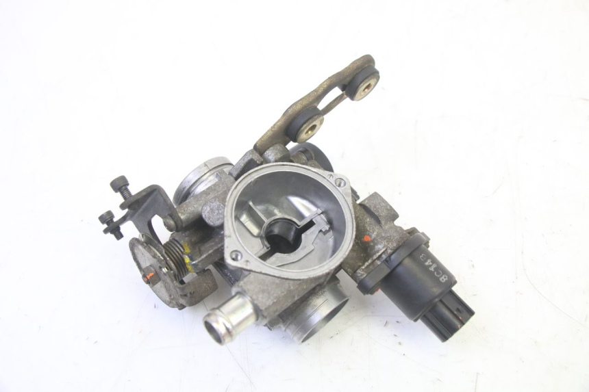 photo de INJECTION YAMAHA X-MAX XMAX 250 (2006 - 2009) - Marquages et références