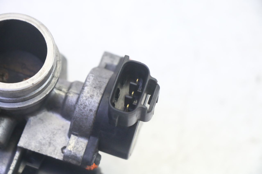 photo de INJECTION YAMAHA X-MAX XMAX 125 (2010 - 2013) - Autre angle de vue