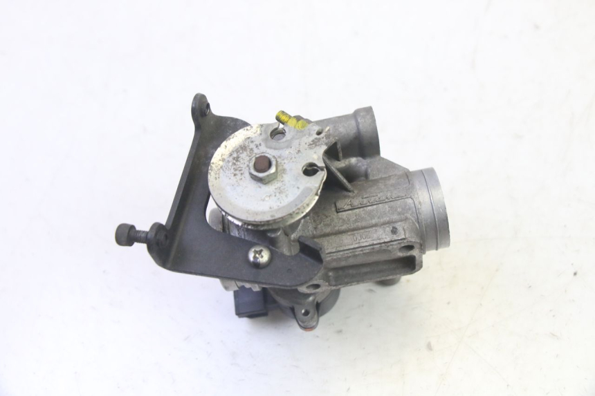 photo de INJECTION YAMAHA X-MAX XMAX 125 (2010 - 2013) - Points de fixation