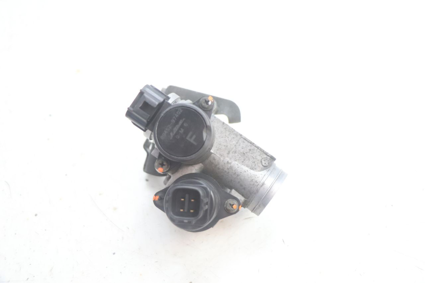 photo de INJECTION YAMAHA X-MAX XMAX 125 (2010 - 2013) - Points de fixation