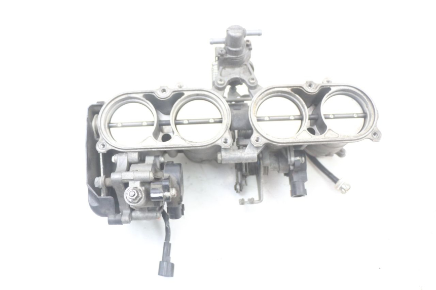 photo de INJECTION YAMAHA FZ1 FAZER 1000 (2007 - 2009) - Vue d’ensemble