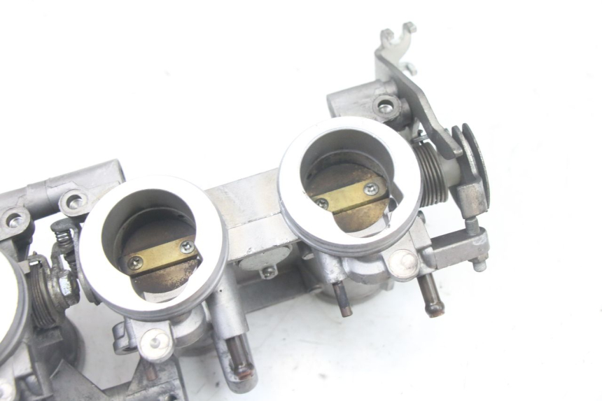 photo de INJECTION YAMAHA XJ6 600 (2008 - 2016) - Zoom état d’usage