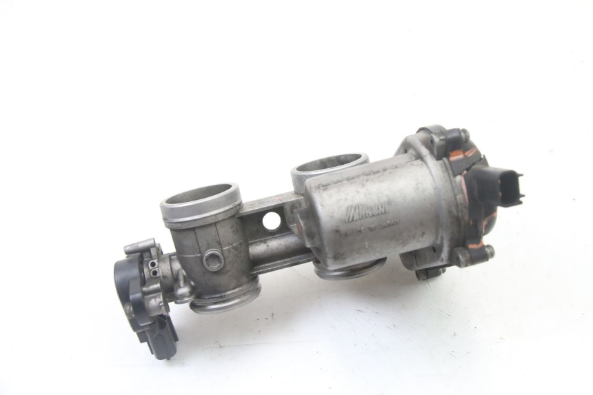 photo de INJECTION YAMAHA YP T-MAX TMAX 530 (2017 - 2020) - Autre angle de vue