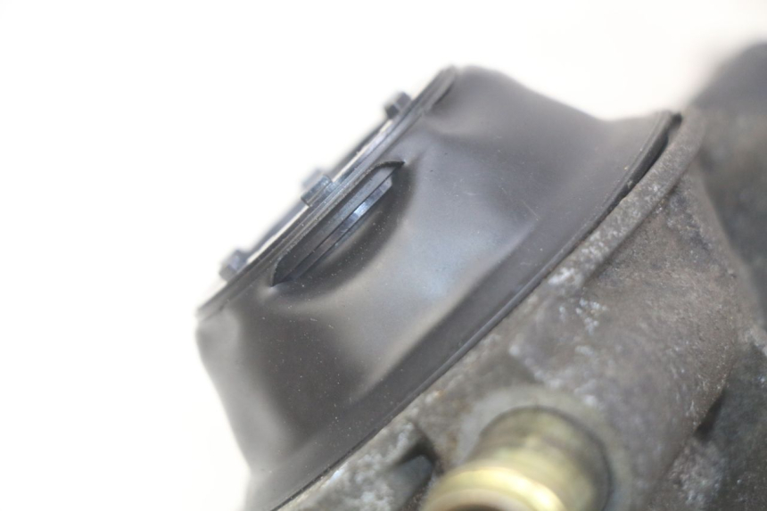 photo de INJECTION YAMAHA YP MAJESTY 400 (2004 - 2008) - Autre angle de vue