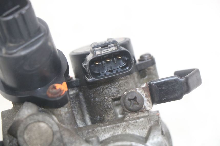 photo de INJECTION YAMAHA YP MAJESTY 400 (2004 - 2008) - Marquages et références