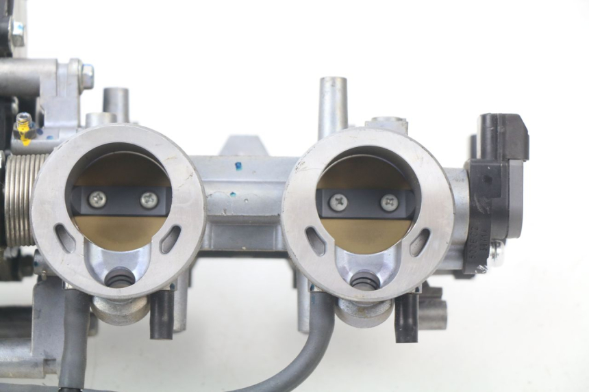 photo de INJECTION KAWASAKI Z ABS 750 (2007 - 2013) - Marquages et références