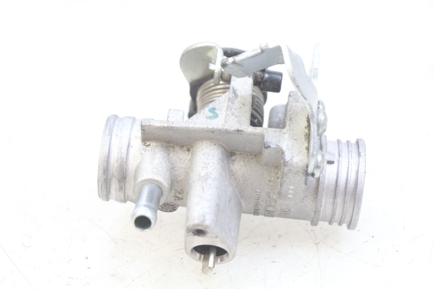 photo de INJECTION PIAGGIO ZIP 4T 50 (2018 - 2020) - Autre angle de vue