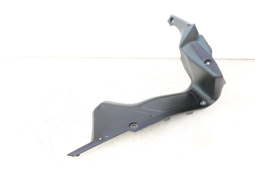 photo de INTERIEUR TETE FOURCHE DROIT YAMAHA FZ8 800 (2010 - 2016) - Détail de la pièce