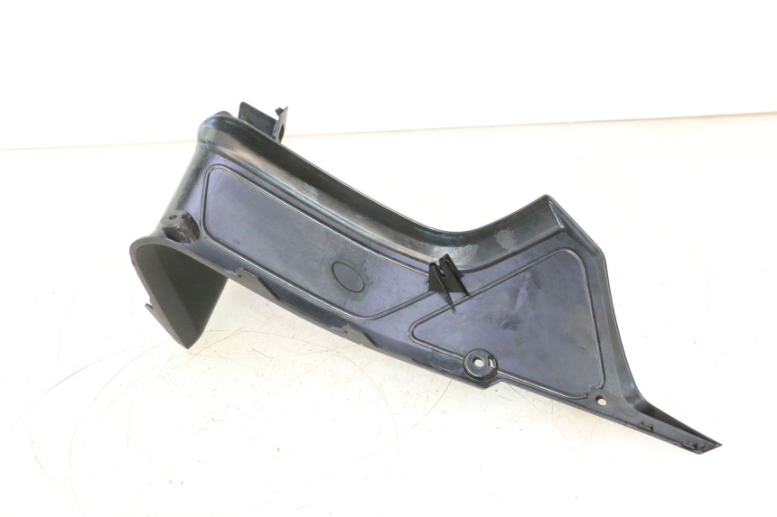photo de INTERIEUR TETE FOURCHE DROIT YAMAHA FZ8 800 (2010 - 2016) - Vue d’ensemble