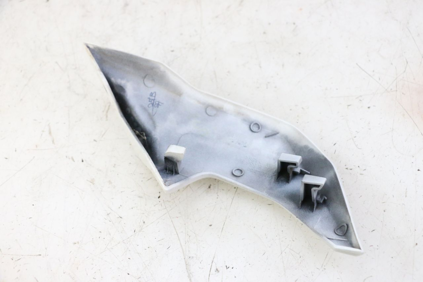 photo de INTERIEUR TETE FOURCHE DROIT BMW G310 R 310 (2016 - 2020) - Zoom état d’usage