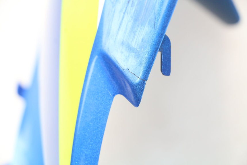 photo de INTERIEUR TETE FOURCHE DROIT SUZUKI GSX-R GSXR K16 1000 (2012 - 2016) - Détail de la pièce