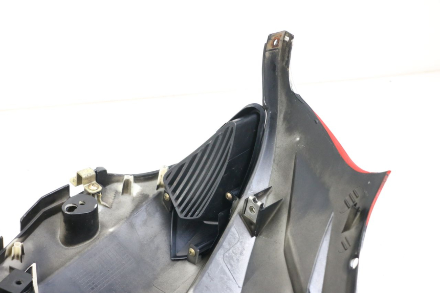 photo de INTERIEUR TETE FOURCHE DROIT HYOSUNG GTR 125 (2006 - 2008) - Autre angle de vue