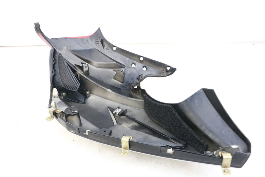 photo de INTERIEUR TETE FOURCHE DROIT HYOSUNG GTR 125 (2006 - 2008) - État de surface