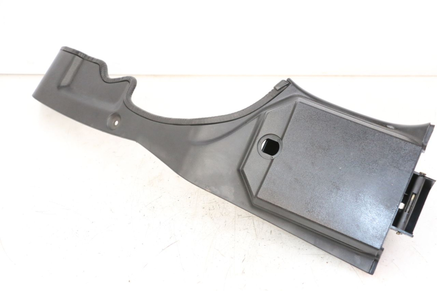 photo de INTERIEUR TETE FOURCHE DROIT KAWASAKI GTR 1000 (1994 - 2004) - Vue principale