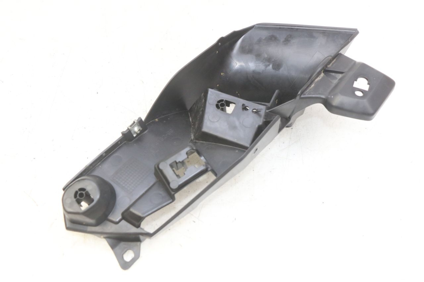 photo de INTERIEUR TETE FOURCHE DROIT YAMAHA MT ABS 125 (2014 - 2018) - Vue principale