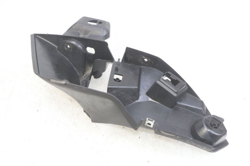 photo de INTERIEUR TETE FOURCHE DROIT YAMAHA MT ABS 125 (2014 - 2018) - Vue d’ensemble