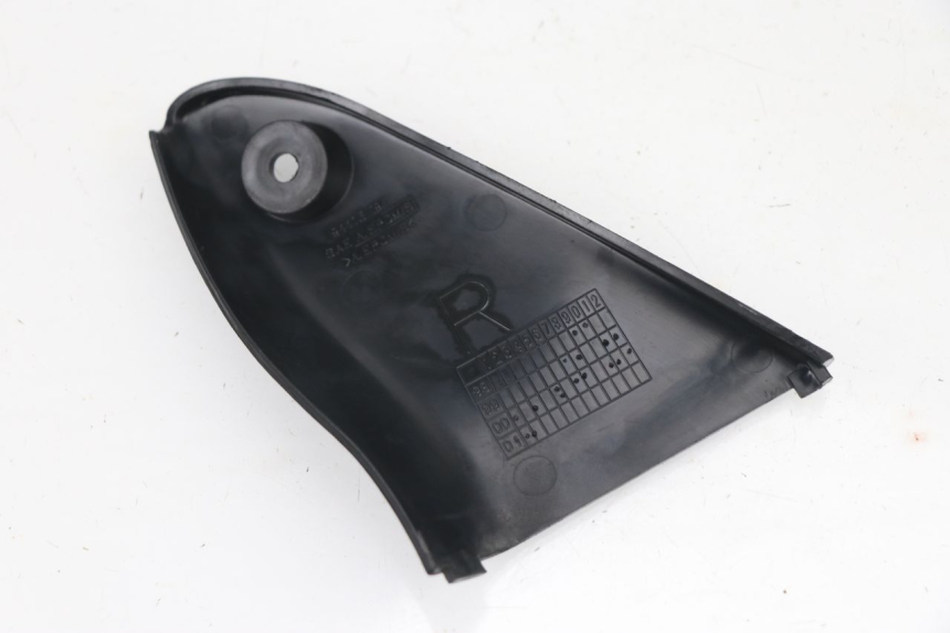 photo de INTERIEUR TETE FOURCHE DROIT SUZUKI SV S 650 (1999 - 2002) - Zoom état d’usage