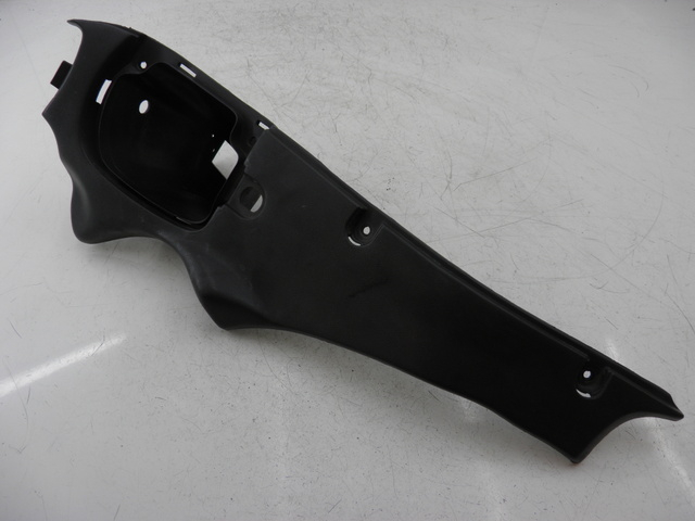 photo de INTERIEUR TETE FOURCHE DROIT TRIUMPH TROPHY 1200 (1996 - 2003) - Vue principale