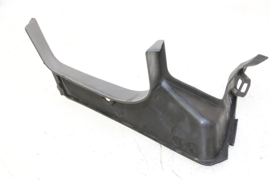 photo de INTERIEUR TETE FOURCHE GAUCHE HONDA CBF 125 (2009 - 2015) - Détail de la pièce
