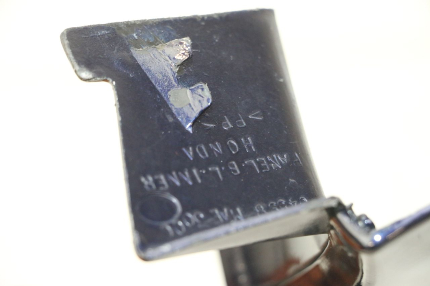 photo de INTERIEUR TETE FOURCHE GAUCHE HONDA CBR RR FIREBLADE 900 (1992 - 1994) - Autre angle de vue