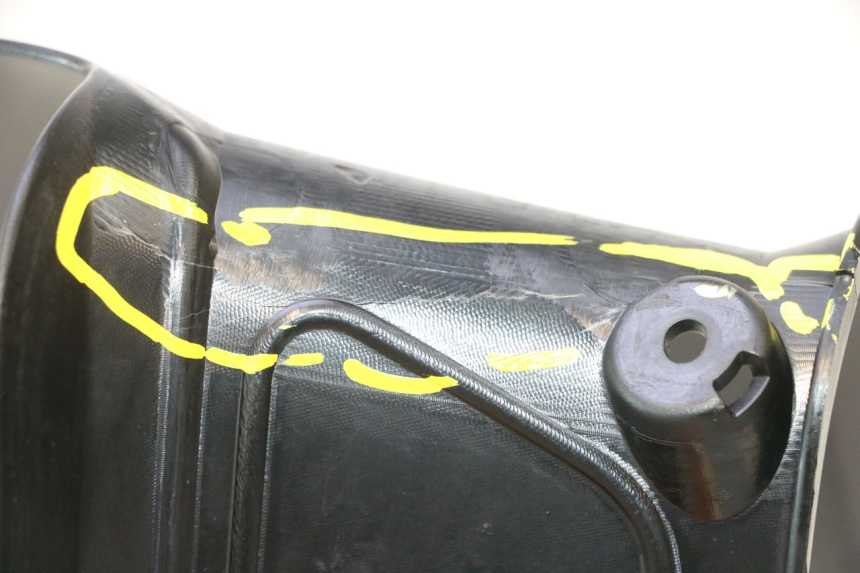 photo de INTERIEUR TETE FOURCHE GAUCHE YAMAHA FZ8 800 (2010 - 2016) - État de surface