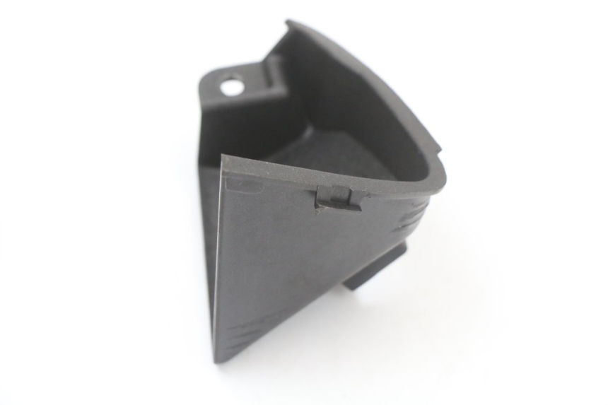 photo de INTERIEUR TETE FOURCHE GAUCHE PIAGGIO X10 125 (2012 - 2017) - Zoom état d’usage