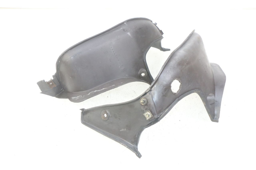 photo de INTERIEUR TETE DE FOURCHE SUZUKI GSX-F GSX  F 1100 (1988 - 1994) - Zoom état d’usage