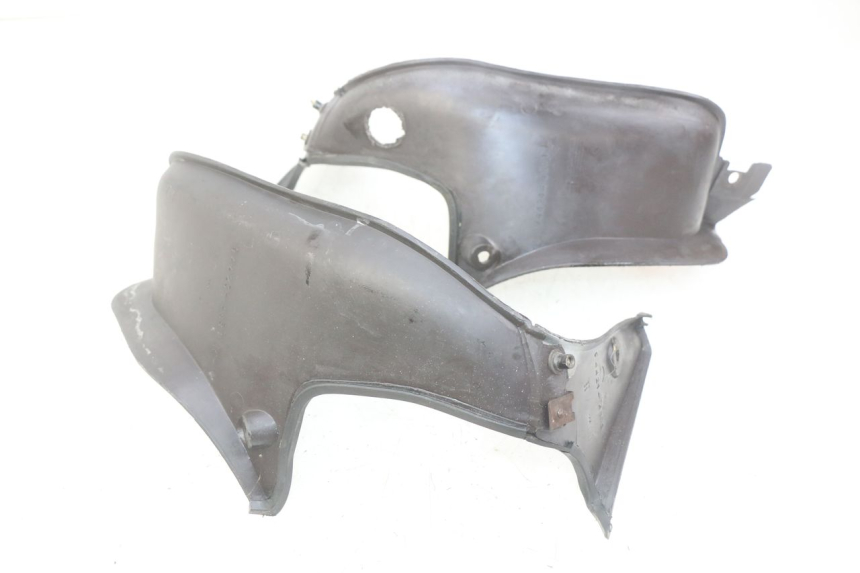 photo de INTERIEUR TETE DE FOURCHE SUZUKI GSX-F GSX  F 1100 (1988 - 1994) - Autre angle de vue