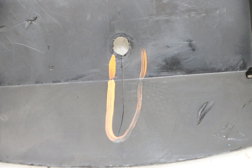 photo de INTERIEUR TETE DE FOURCHE KAWASAKI ZR7 ZR-7 S 750 (1999 - 2004) - Points de fixation