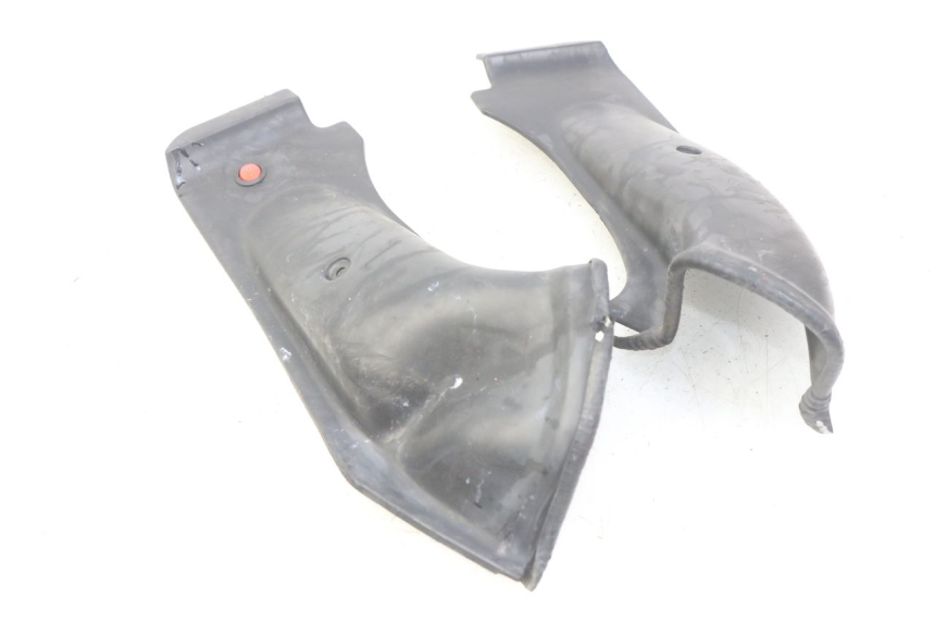 photo de INTERIEUR TETE DE FOURCHE KAWASAKI ZX-6R ZX6R 600 (1995 - 1997) - Gros plan technique