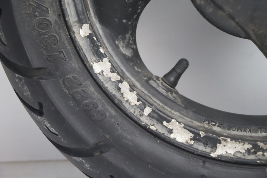 photo de JANTE ARRIÈRE ET PNEU KYMCO AGILITY 4T 50 (2005 - 2018) - Points de fixation