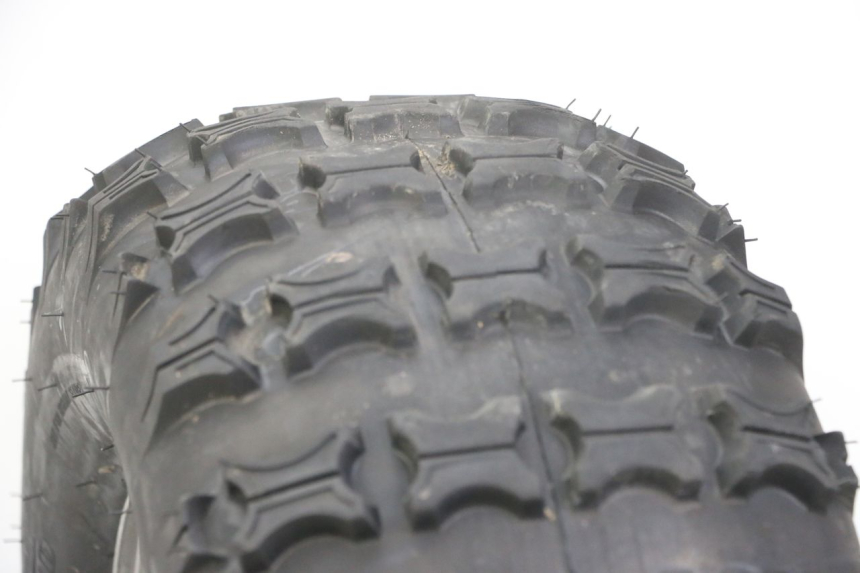 photo de JANTE ARRIÈRE ET PNEU ANGELL ENFANT 1 - Autre angle de vue