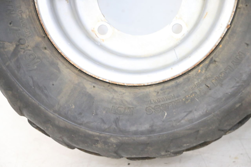 photo de JANTE ARRIÈRE ET PNEU KEROX BAZOOKA 110 - Vue rapprochée