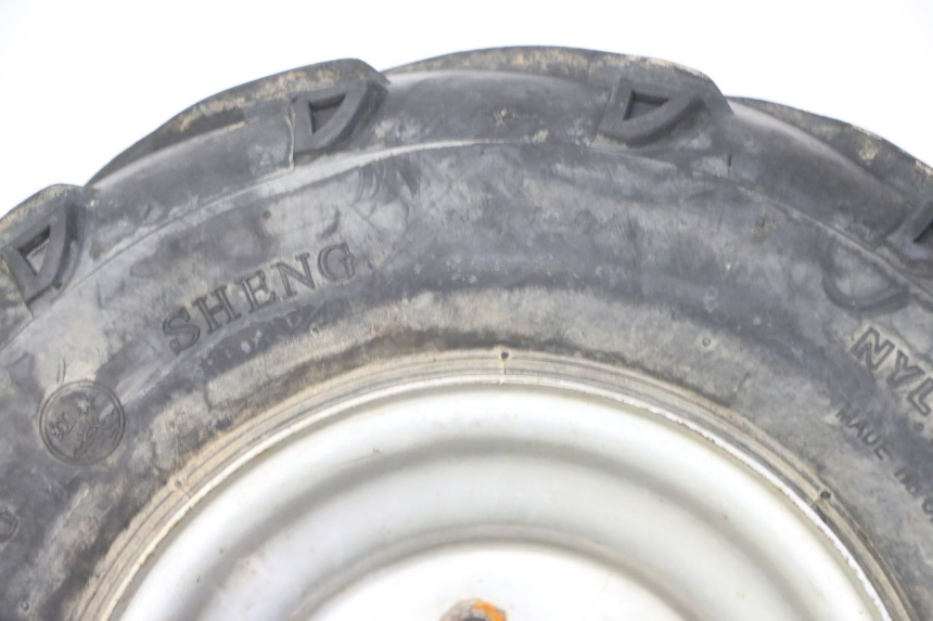 photo de JANTE ARRIÈRE ET PNEU SPEEDY DELUXE 125 - Photo complémentaire