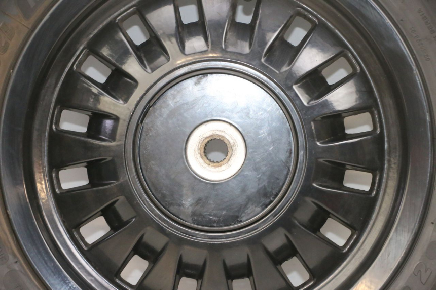 photo de JANTE ARRIÈRE ET PNEU PEUGEOT DJANGO 4T 50 (2014 - 2019) - Focus structure