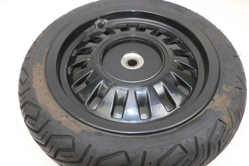 photo de JANTE ARRIÈRE ET PNEU PEUGEOT DJANGO 4T 50 (2014 - 2019) - État de surface