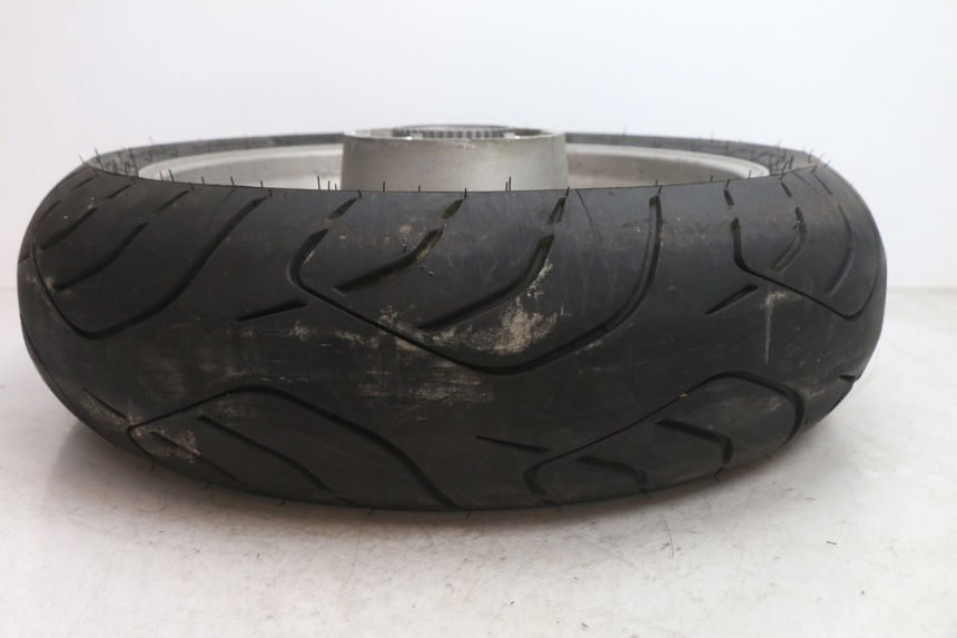 photo de JANTE ARRIÈRE ET PNEU YAMAHA FJR 1300 (2001 - 2005) - Zoom composants