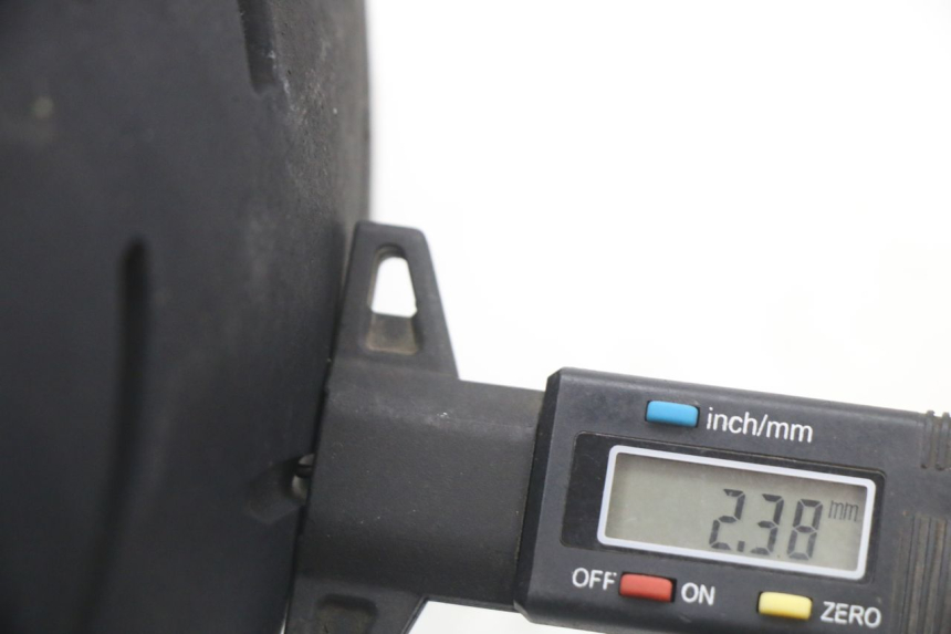 photo de JANTE ARRIÈRE ET PNEU SUZUKI GSF S BANDIT 600 (2000 - 2004) - Détail de la pièce