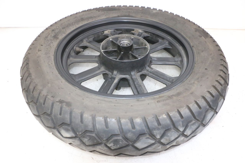 photo de JANTE ARRIÈRE ET PNEU KEEWAY K-LIGHT KLIGHT 125 (2018 - 2025) - Autre angle de vue