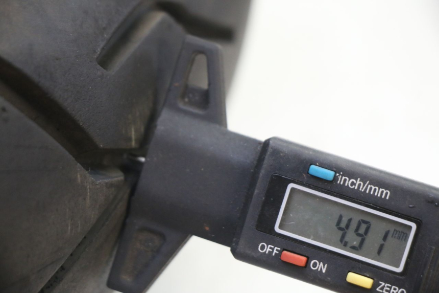 photo de JANTE ARRIÈRE ET PNEU KIDEN KD125-G 125 (2018 - 2022) - Vue rapprochée