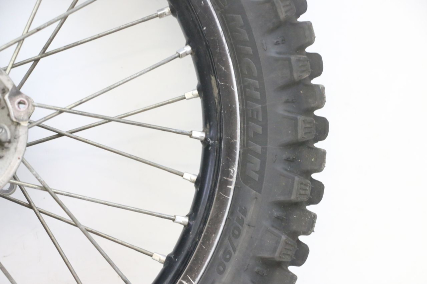 photo de JANTE ARRIÈRE ET PNEU KAWASAKI KXF KX-F 250 (2017 - 2019) - Inspection visuelle